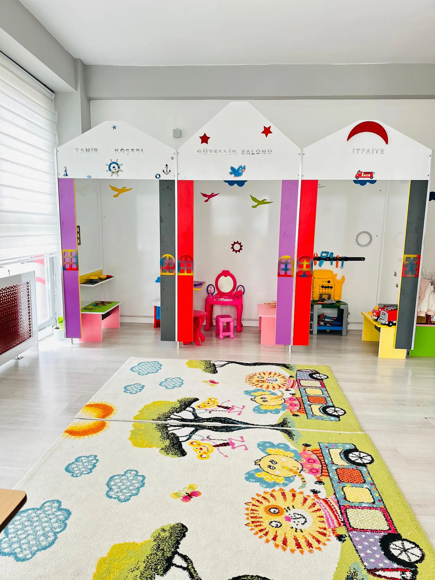 Gaziemir Ana Okulu Wonder Kid's Özel Kreş
